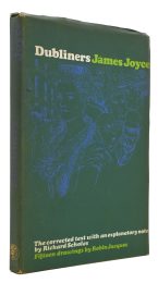 Dubliners. The Corrected Text with an Explanatory Note by Richard [sic] Scholes. With fifteen drawings by Robin Jacques.